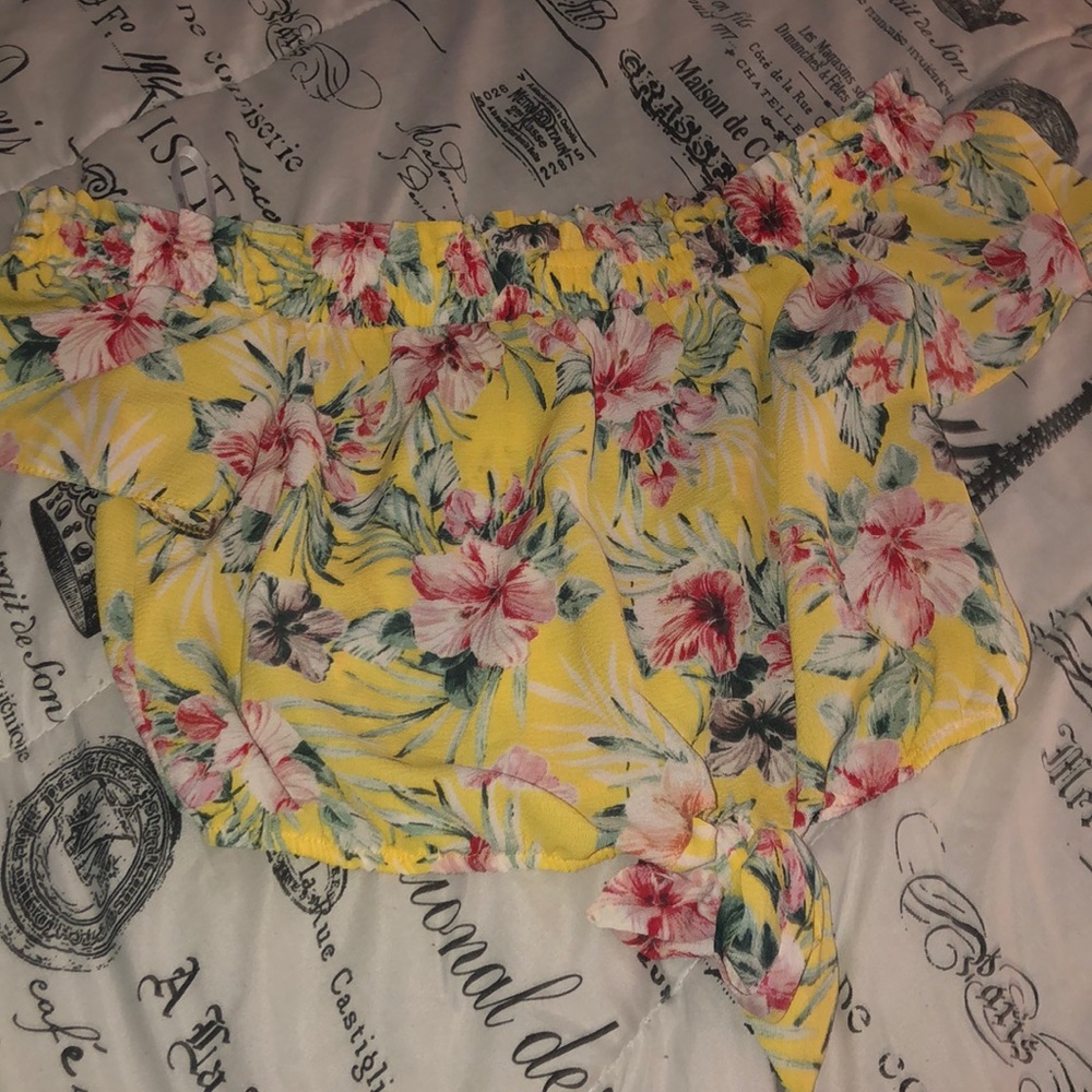 Off the Shoulder Yellow Floral Crop Top